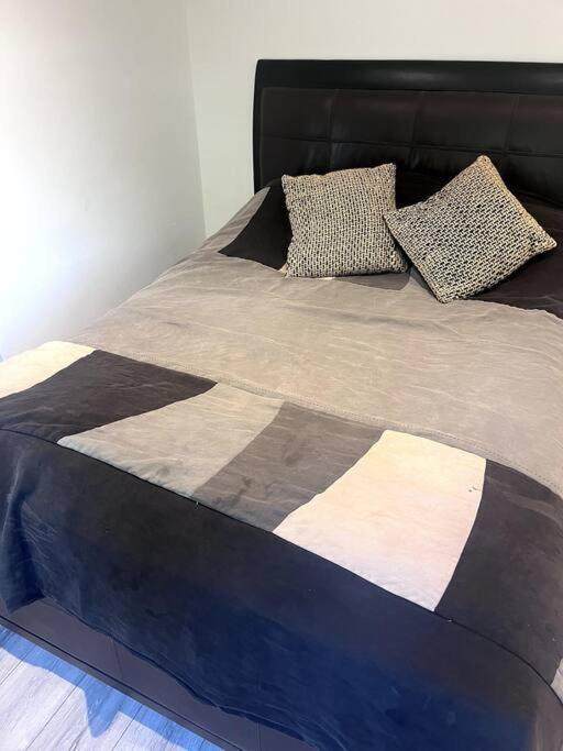 Apartment Romford Cosy Flat *
