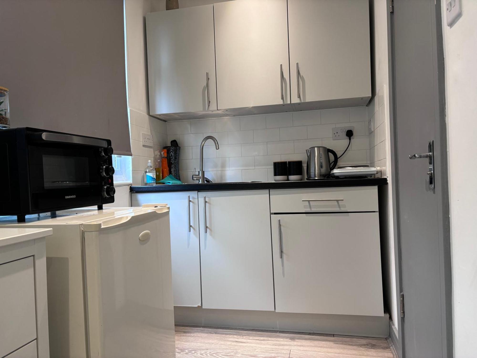 Romford Cosy Flat * Havering