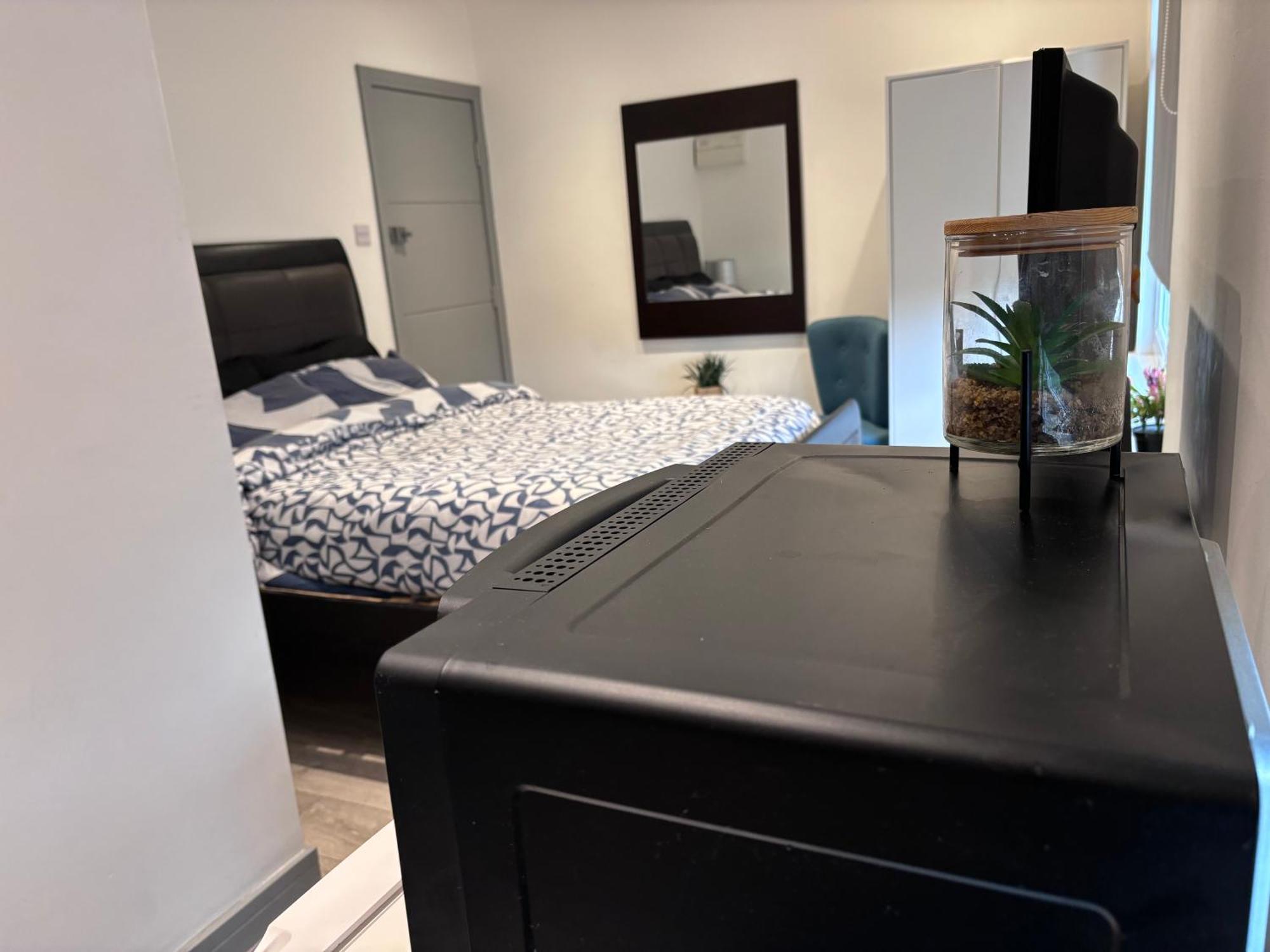 Romford Cosy Flat * Havering